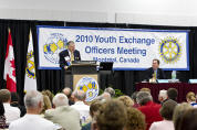 RI President John Kenny speaks at the Youth Exchange Officers Preconvention Meeting on 18 June at the Palais des congrs de Montral, in Qubec, Canada.